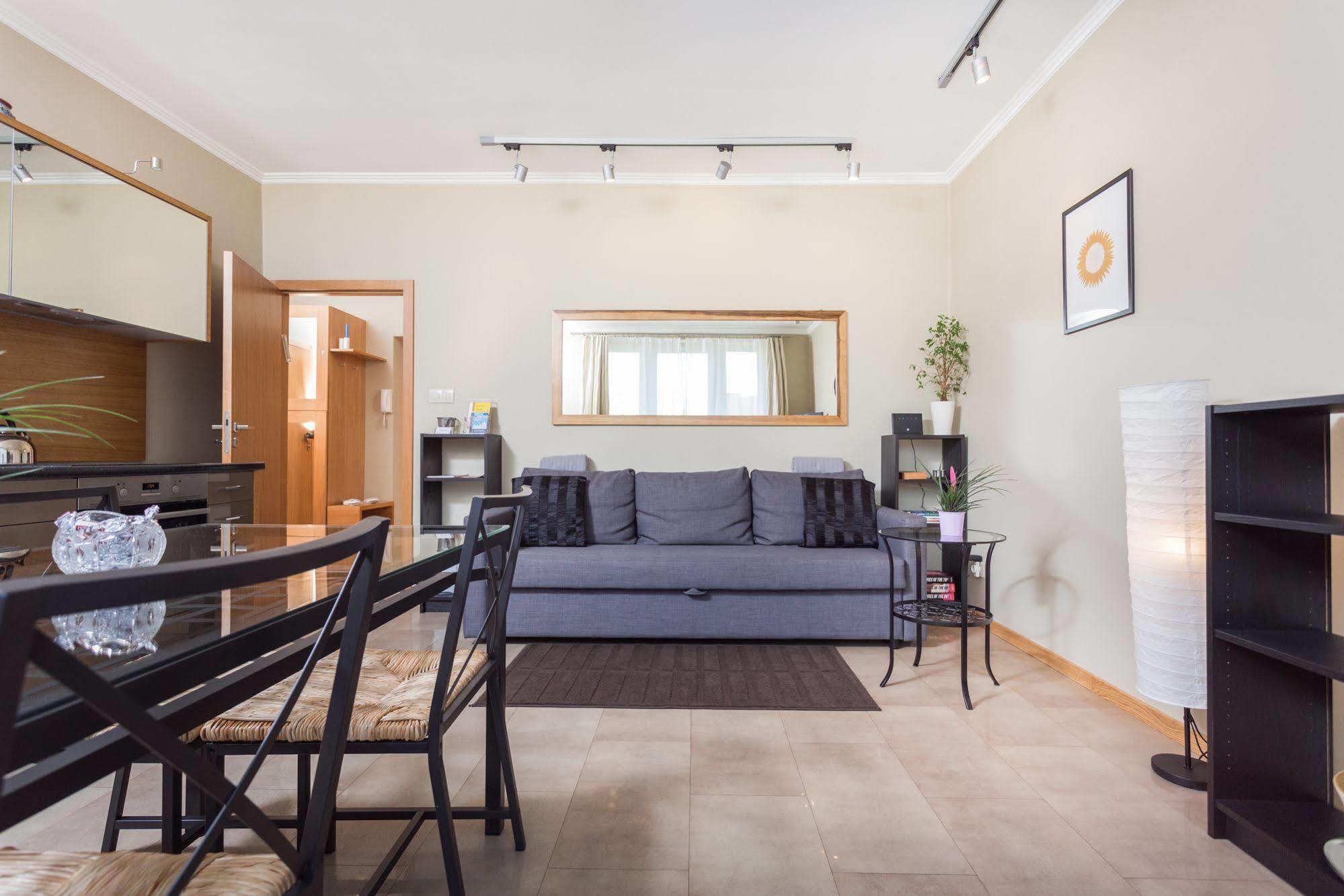 Inpoint Old Town Szeroka Apartments Krakow Dış mekan fotoğraf