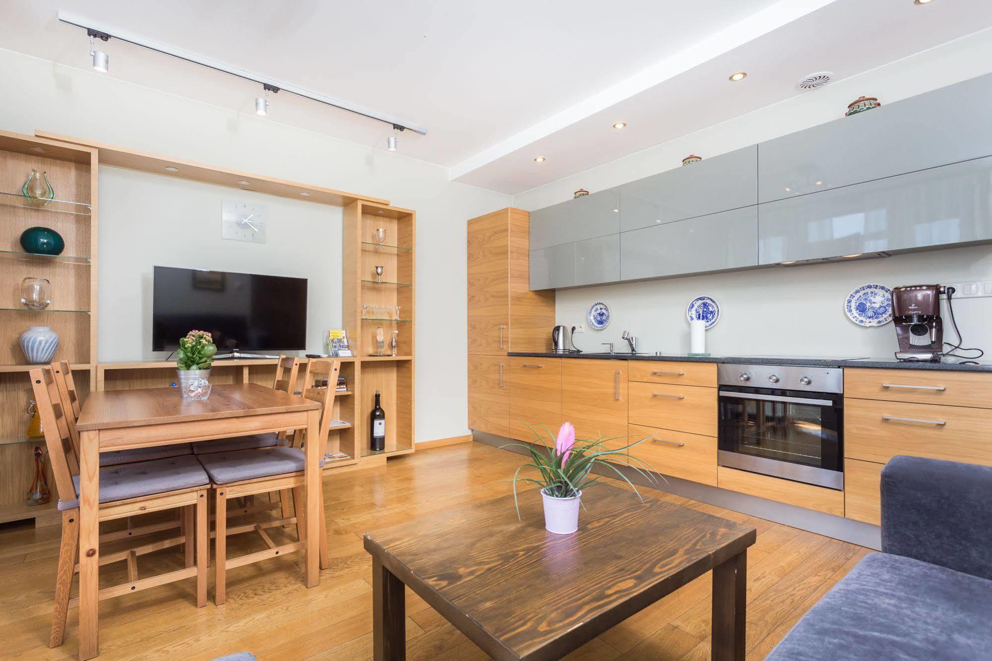 Inpoint Old Town Szeroka Apartments Krakow Dış mekan fotoğraf